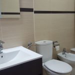 book-room-cadix-bath